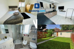 The Studio Serviced Apartment By AltoLuxoExperience Short Lets & Serviced Accommodation With Free Wifi